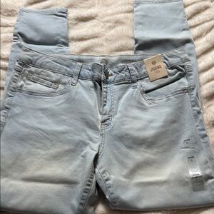 SO Light Blue Jeggings with Faded Vintage Look juniors size 17. NWT